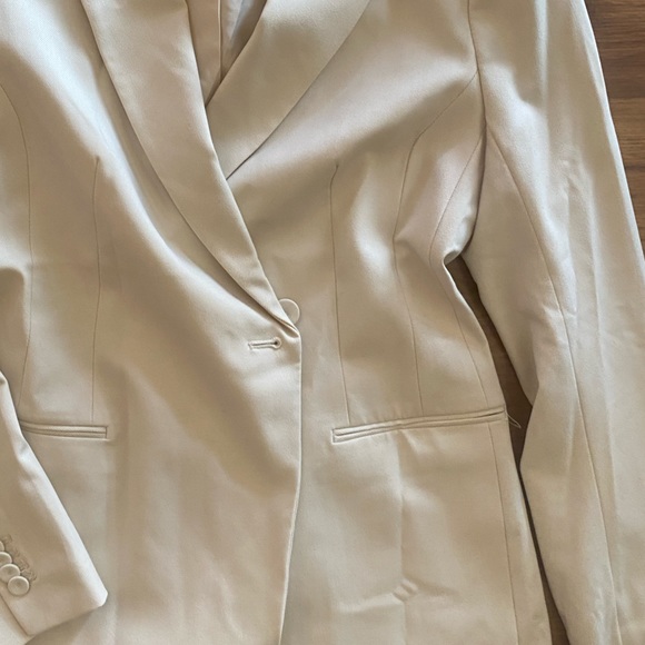 Structured blazer - Picture 2 of 2